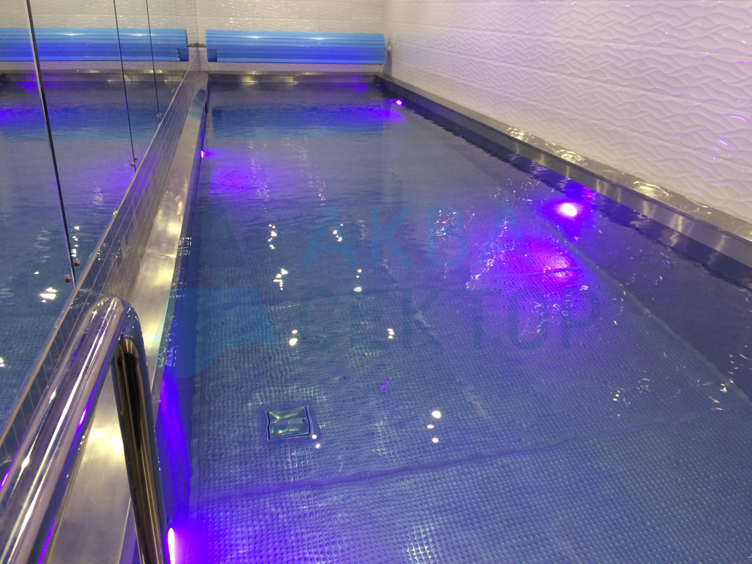 Indoor skimmer pool 10х2,5 