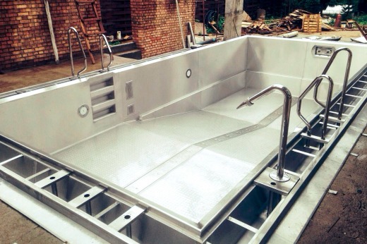 Stainless steel swimming pools building